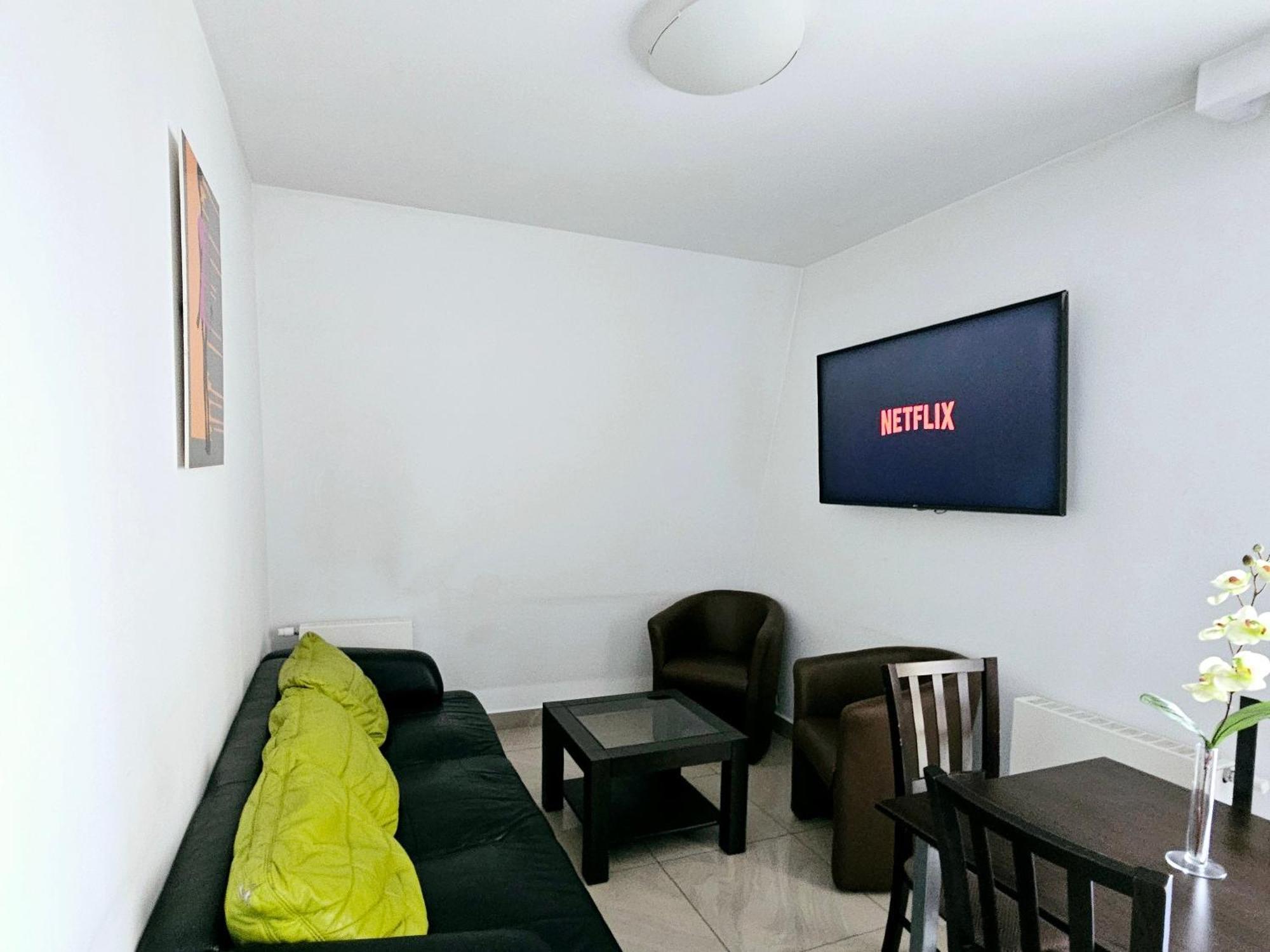 크라쿠프 Apartament Quiet 아파트 외부 사진